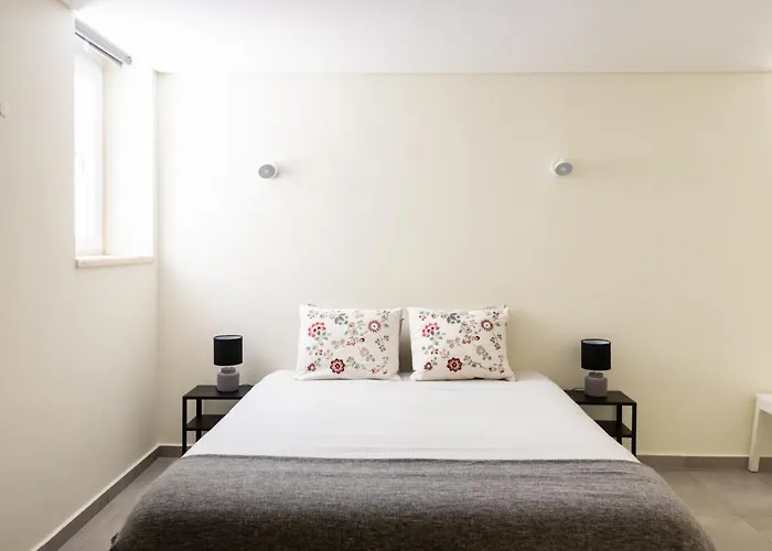 Ambassador Private Pool