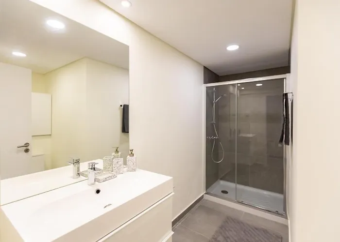 Ambassador Private Pool Apartment