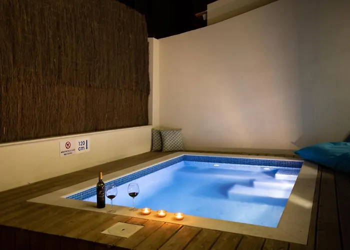 Ambassador Private Pool Lissabon