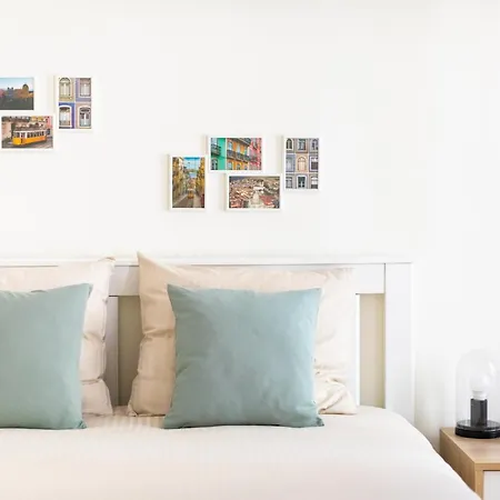 Ambassador Private Pool Daire